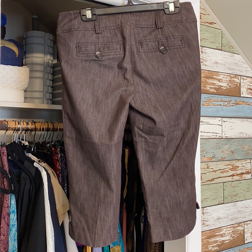 Dynamite Capris - Picture 6 of 8
